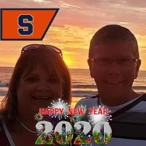 Meet your Posher, Lorena - Picture 1 of 1